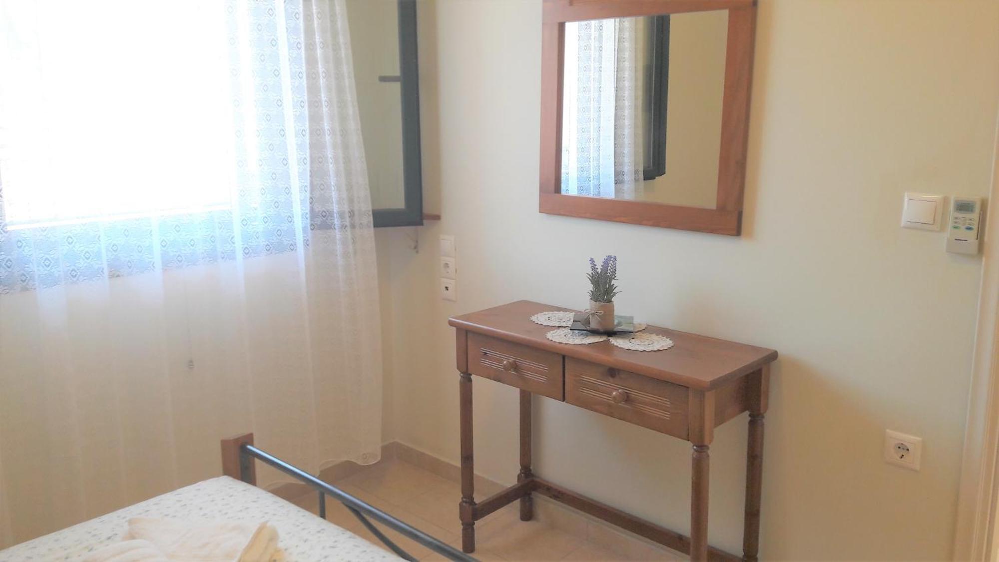 Giannos Apartments Agia Efimia Bagian luar foto