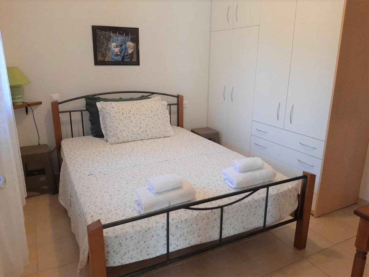 Giannos Apartments Agia Efimia Bagian luar foto