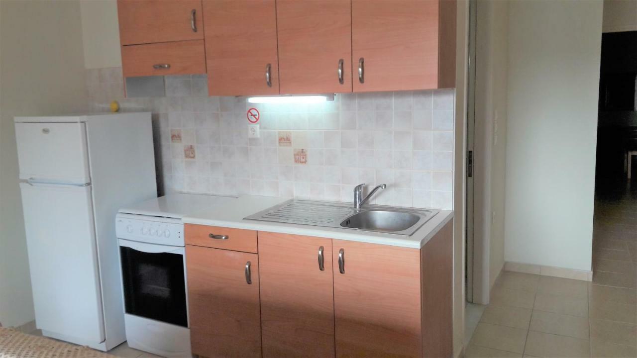 Giannos Apartments Agia Efimia Bagian luar foto