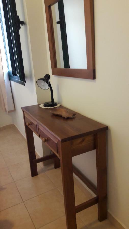 Giannos Apartments Agia Efimia Bagian luar foto