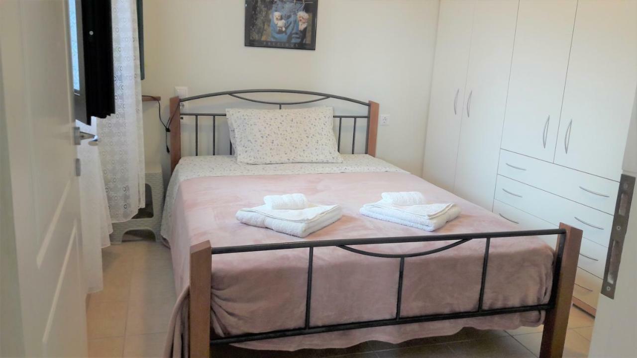 Giannos Apartments Agia Efimia Bagian luar foto