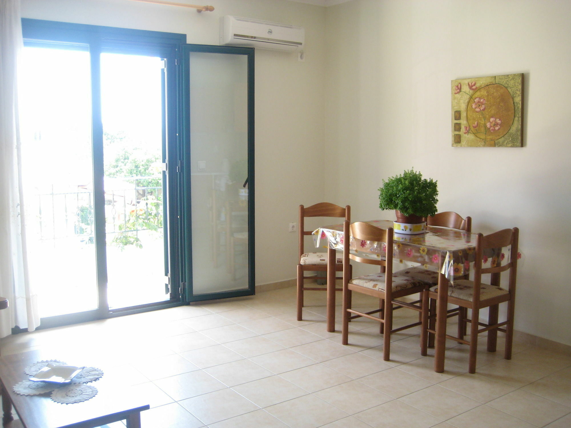 Giannos Apartments Agia Efimia Bagian luar foto